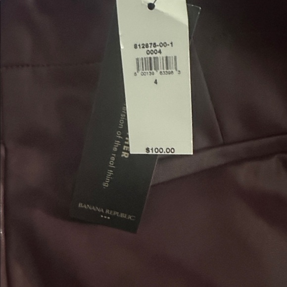 NWT! Banana Republic Vino Russo Wide-Leg Ultra High-Rise Vegan Leather Pant - Picture 3 of 3
